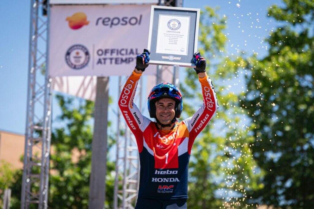 Toni Bou quebra recorde mundial do Guinness com performance histórica no Trial
